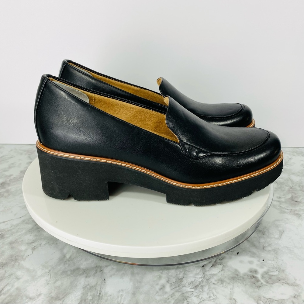 Naturalizer Faux Leather Chunky Loafers Womens 8.5M Black Platform Comfort New